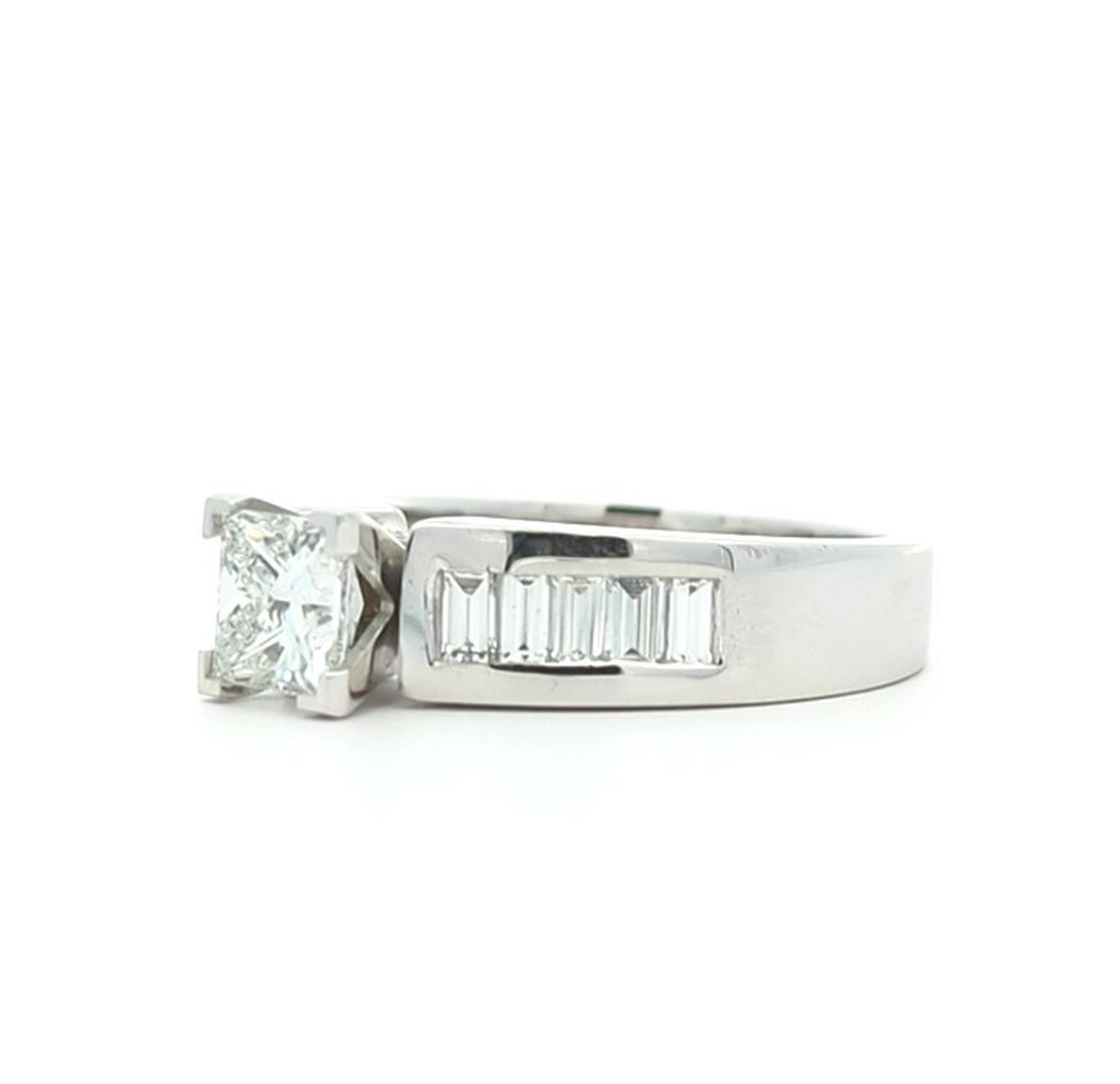 14KT White Gold 1.46ctw Diamond Engagement Ring