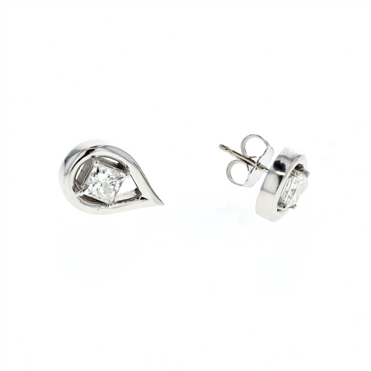 14KT White Gold 0.93ctw Diamond Stud Estate Earrings