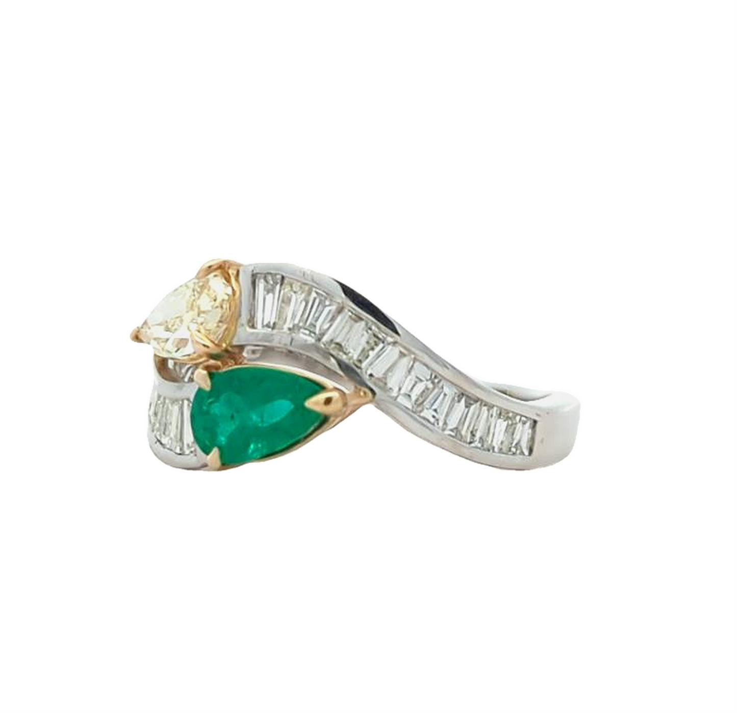 14KT Yellow Gold and Platinum Natural Emerald and 1.23ctw Diamond Estate Ring