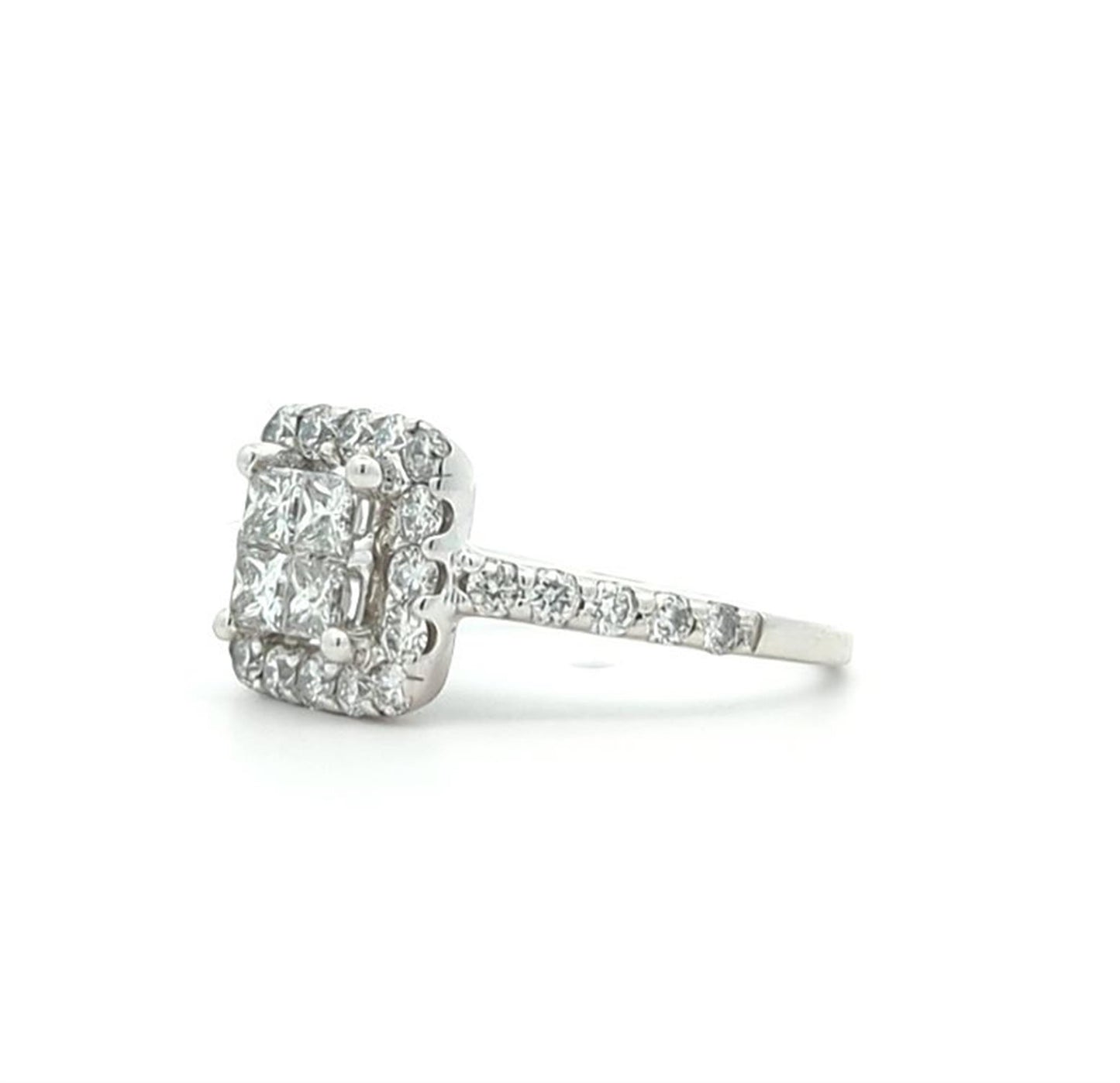 14KT White Gold 0.75ctw Diamond Estate Ring